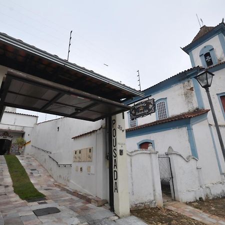 Pousada Rainha Dos Anjos Mariana Buitenkant foto