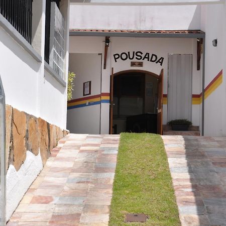 Pousada Rainha Dos Anjos Mariana Buitenkant foto